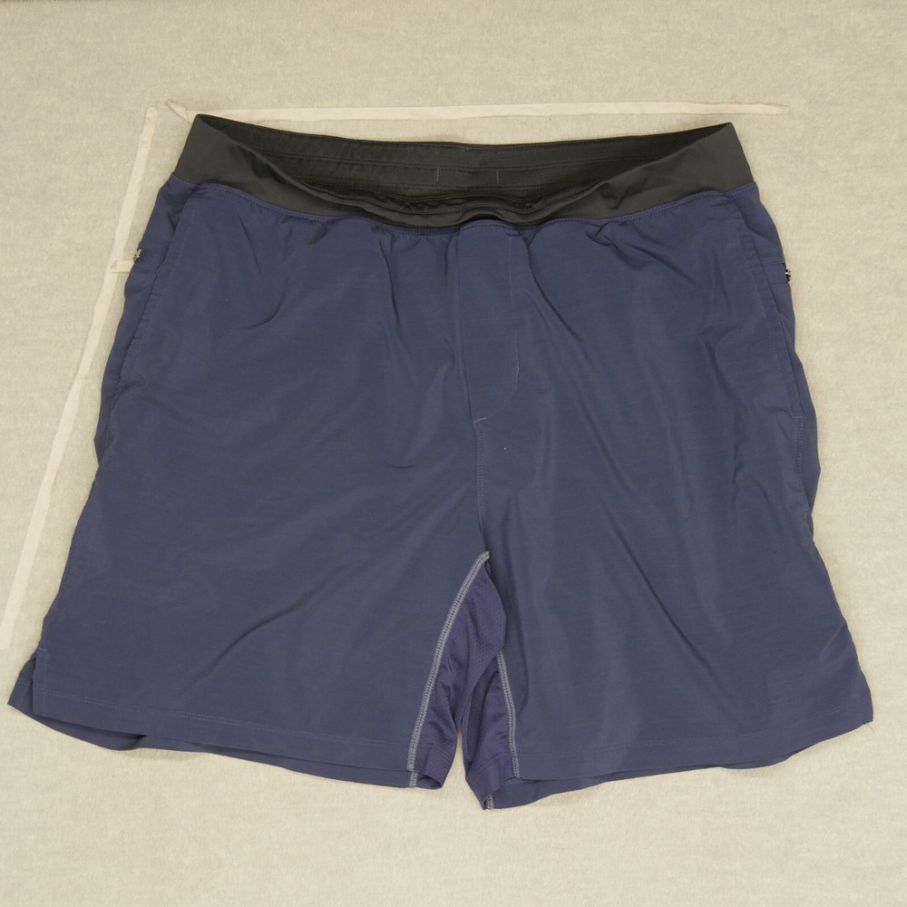 Fabletics Men Activewear Shorts XL Blue Zip Pockets Mid Rise 6" Inseam